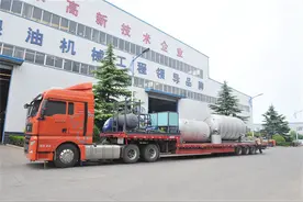 华泰集团生产制造的200T/D大豆制油、30T炼油项目发货黑龙江图片