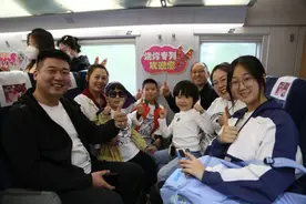 创历史新高！昨日淄博火车站到发旅客83635人次！抢票堪比春运图片