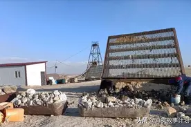 异国淘金自述：7名中国人穿过边境线，去蒙古挖矿，两年淘金梦碎图片