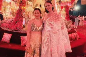 超模小KK晒跟扎克伯格华裔妻的同框照，好闺蜜，却无视嫂子伊万卡图片
