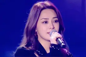 这一次，娱乐圈的“咖位高低”，在小杨哥3000万演唱会上暴露无遗图片