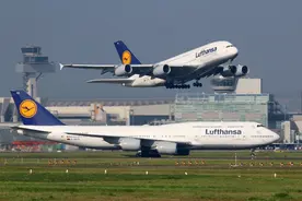 深度对比A380与747：哪种飞机更好？图片