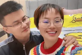 网红主播自曝一天带货2亿赚400万，彩虹夫妇为什么要晒收入？图片