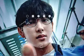 偶像转型演员，与朴炯植建立革命友谊！任时完和两大影帝都有交情图片