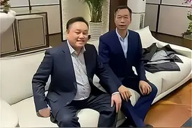 十大中国首富：1个坐过牢，2个是女性，他是唯一4次登顶的富豪图片