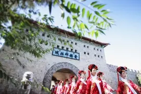 “萨其马”“嘎拉哈”“老疙瘩”，这些竟然都是满语图片
