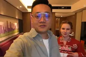 云飞热尼亚要离开大家一段时间，这是怎么呢？图片