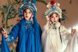 即使台下无人，戏一开腔也不能停，这是为何？图片