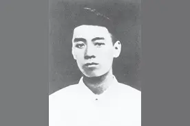 西安事变时，蒋介石：“恩来，你该听我的话”，周总理如何回答？图片