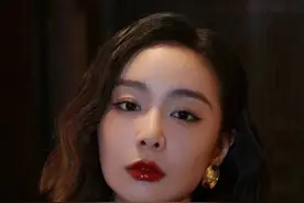 狂飙#大嫂“酒杯腿”，真的别再迷恋“筷子腿”！图片
