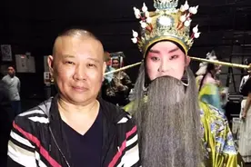 被主流怒批糟蹋京剧，称老郭只是高级票友，麒麟剧社依旧一票难求图片