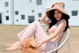 曾莞婷（Vicky）的性感大片儿图片