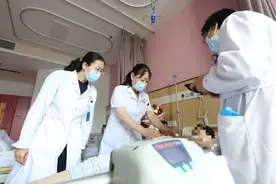威海市中心医院妇科：高“镜”界护佑女性健康图片