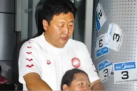 金牌教练金炜，带出几届冠军，最后携娇妻移民国外图片