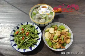 暑假母子俩的一周午餐晒圈火了，天天不重样，网友：不剩菜不浪费图片