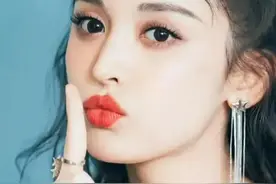 古力娜扎火辣写真：人间佳丽貌美如花似玉，五官精致身材性感火辣图片