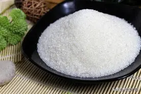 你以为白糖都是用甘蔗加工成的吗？了解完再买也不迟图片