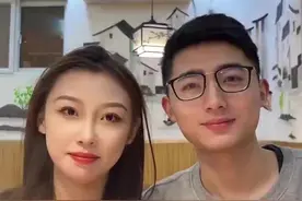 女生考研时查出尿毒症男友不离不弃：女生曾提出分手，男友带全家人来开导图片
