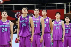 正式确定！山东男篮重要续约达成，2米18中锋回归，搭档陶汉林图片