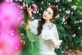 拍照双手没处放？简单四步模仿摄影，万千姿势随你摆图片