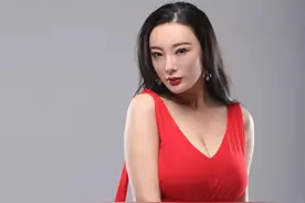 美女苦苦追寻她的救命恩人，她最终能找到幸福吗？图片