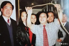 气功大师王林情妇多次与办案民警发生性关系图片