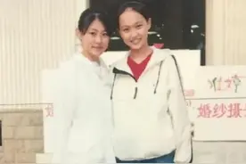 唐嫣旧照被高中同学曝光，被吐槽没同学好看，整没整容一目了然图片