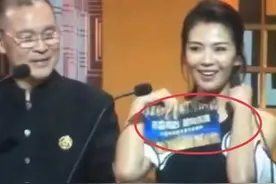 礼服穿不对有多丢人？刘涛肩带滑落，孙俪像大头娃娃，尴尬又好笑图片