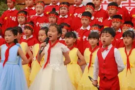 临渭区胜利小学校歌《灿烂的明天》MV 震撼发布 校长亲自作词图片