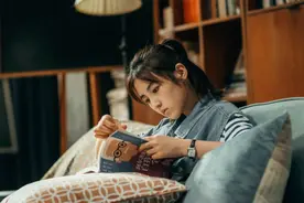 冯仑：长期不读书和坚持读书的人，差别在哪里？图片