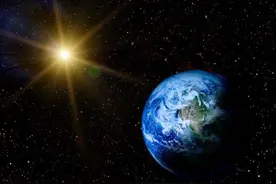 地球绕太阳转一圈有多远？太阳绕银河系转一圈又有多远？图片