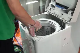 洗衣机进水不存水，维修师傅分享检修方法自己也可以修好图片