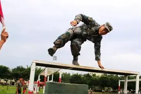 边关兵之初 四百米障碍的速度与激情图片