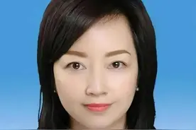 为何李少莉至今没事，而女副区长不雅聊天记录曝光后，就出了结果图片