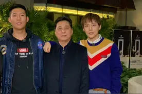 36岁男星刘维悲痛发文！父亲因病去世，短短6月里父母双亡成孤儿图片