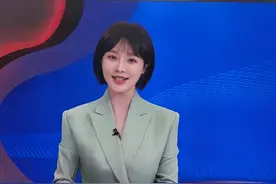 央视主播胡蝶：与陆川闪婚，独自产检，长期分居，7 年后怎么样了图片