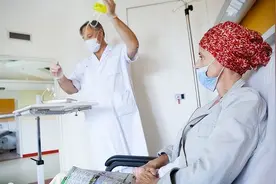 化疗，到底是救人还是害人？化疗后人就废了？肿瘤医生告诉你实情图片