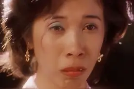 平胸、龅牙、塌鼻，明明长得难看却火遍大江南北，这4位女星凭啥图片