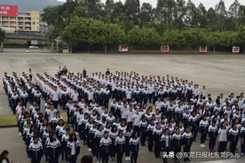 “尖子生”携笔从戎 东莞这所高中有“军味”图片
