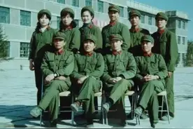 部队大院里的孩子与地方上孩子的区别，不仅仅限于物质生活图片