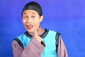 河南曲剧第一丑李天方，其表演的“李豁子”形象深入人心图片