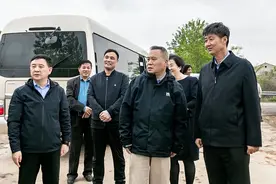 百泰生物药业董事长白先宏在襄垣县考察调研图片