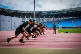 这场夏日军体运动会，超燃图片