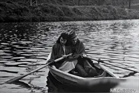 1946年，在日本乐不思蜀的美国军人的日常，天天和美女泡在一起！图片