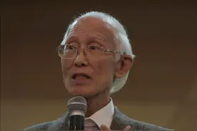 当代著名诗人，余光中这十句诗句，情感缠绵，意义深刻，太喜欢了图片