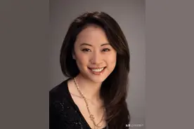 傅晓田：我不是美女，我只是个记者，“沙漠之花”见证世界变化图片