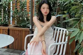 裙子里面别穿安全裤了！“裙子+裤子”照着穿，又美又撩人！！​图片
