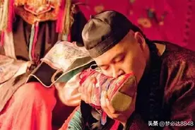 走出“小脚时代”，近代“三寸金莲”为何让男人如痴如醉？图片