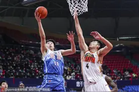 吉林5连胜！21分大胜新疆，双方爆发冲突，篮坛希望之星砍25+3图片