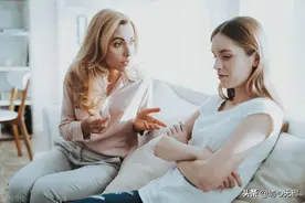 究竟是什么原因，让两母女相处不了几天就针锋相对图片